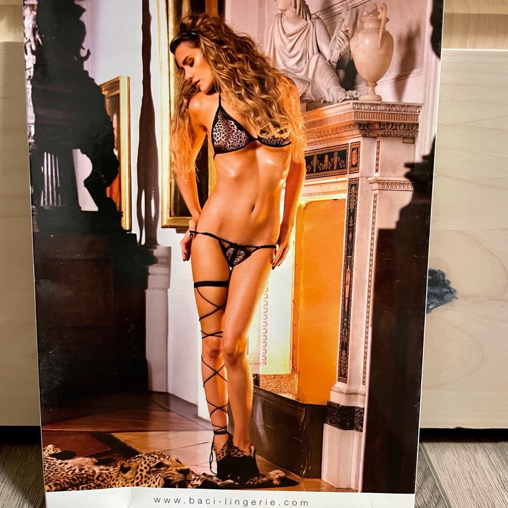 🌻NIB BACI Lingerie 2pc Leopard Crotchless Lingerie Set🌻